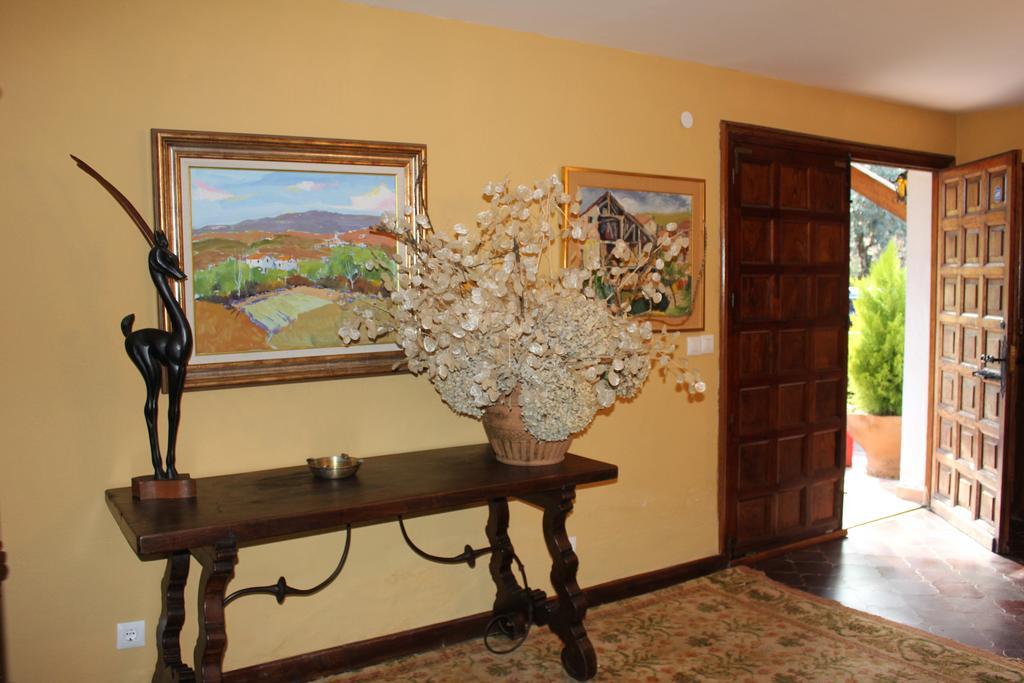 Rancho La Herradura Arenas de San Pedro Bilik gambar